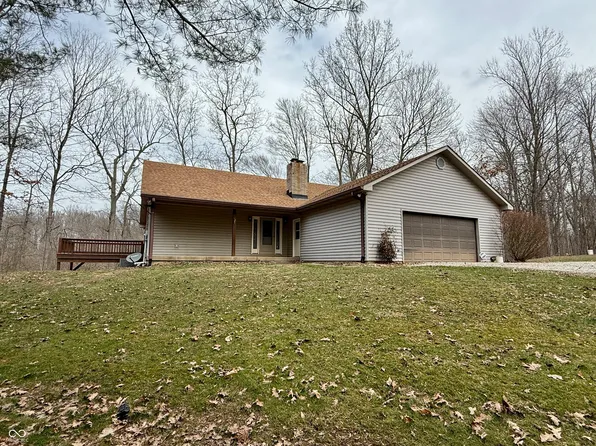 8490 Spearsville Rd, Morgantown, IN 46160