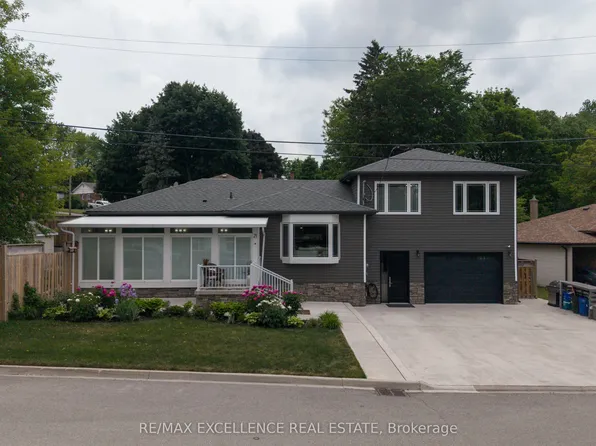 21 Elizabeth St, Halton Hills, ON L7G 3K1
