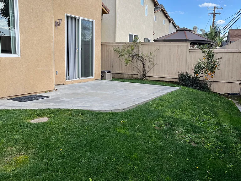 8320 Telegraph Rd — Photo 15