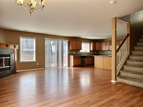 4th image of 9528 187th St E