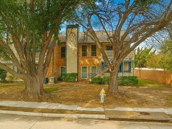 1609 Marsh Ln #111, Carrollton, TX 75006