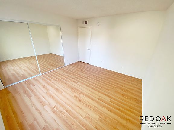 4th image of 1514 S Holt Ave #11
