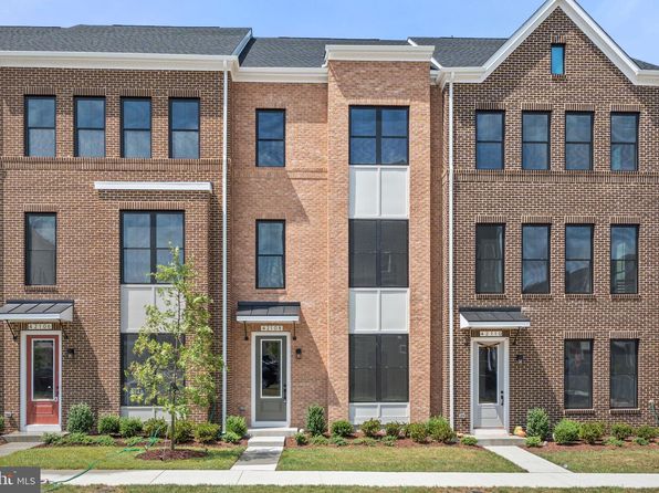 42108 Picasso Sq