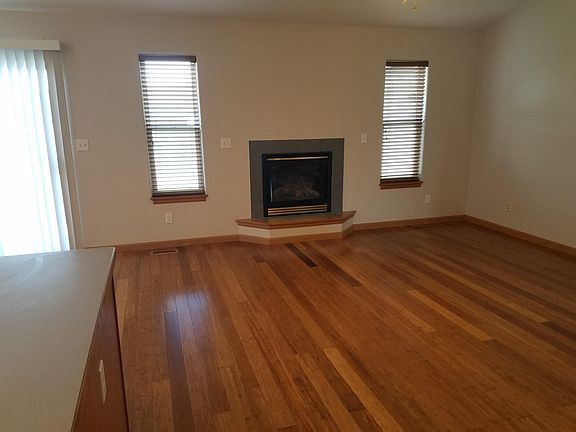 5th image of 3908 Stampede Dr