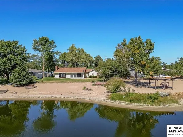 2030 Platteview Dr, Cedar Creek, NE 68016