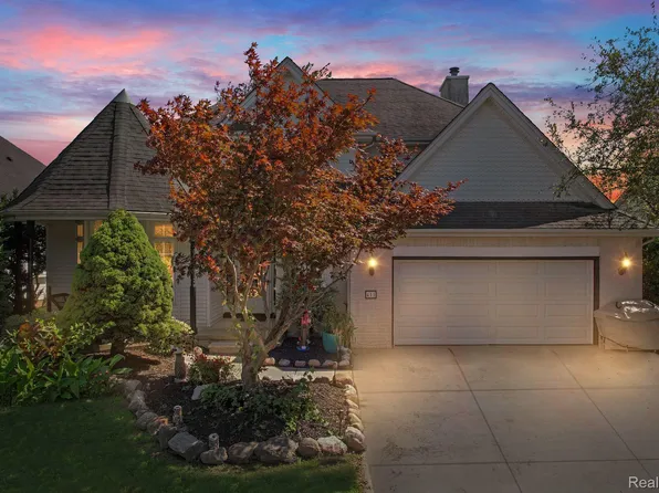 411 Forest St, Wyandotte, MI 48192