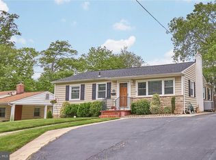 100 Tapawingo Rd SE, Vienna, VA
