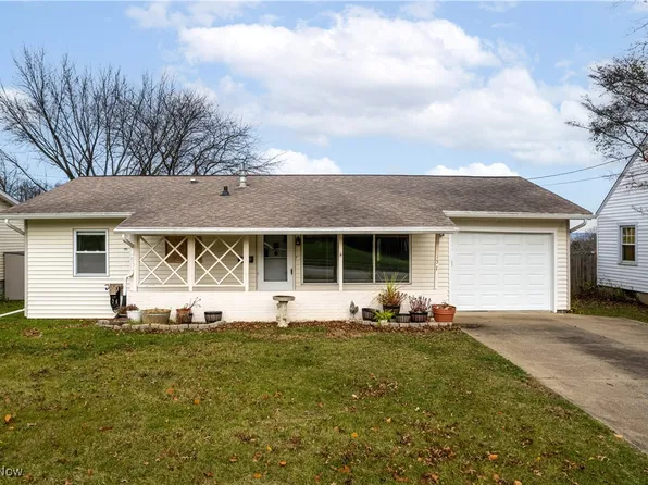 151 W Sunset Dr, Rittman, OH 44270