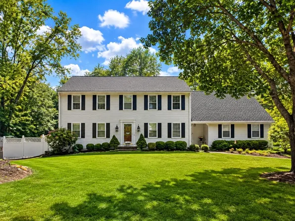 12 Tallard Rd, Westford, MA 01886