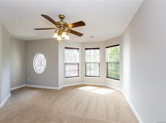 4th image of 15420 Saxon Trace Ct