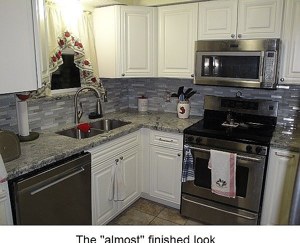2nd image of 220 Corkwood St