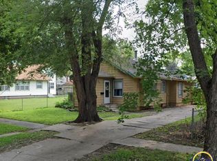 638 NE Poplar St, Topeka, KS 66616