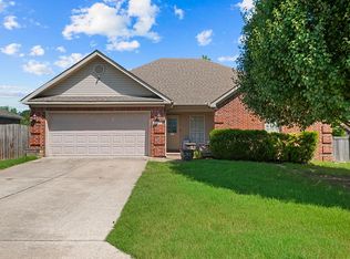 2405 Lancashire Ln, Cabot, AR 72023