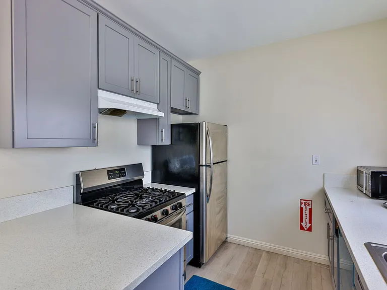 821 Chestnut Ave — Photo 14