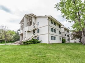 1705 Heatheridge Rd