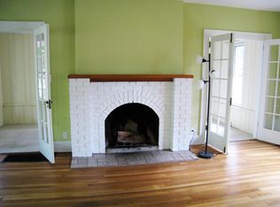 2162 Maplewood Rd, Cleveland Heights, OH 44118