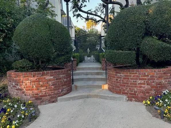 740 S Orange Grove Blvd APT 7, Pasadena, CA 91105