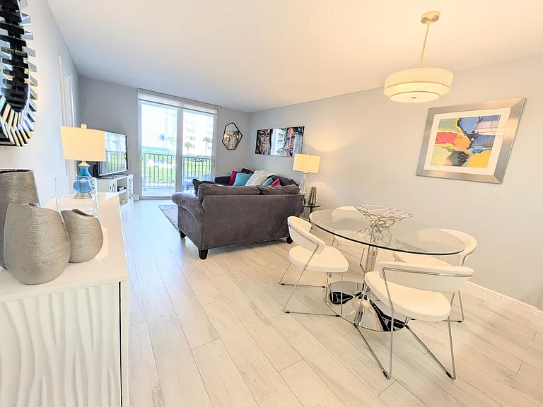 2929 S Ocean Blvd #2010 — Photo 4