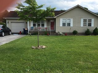 901 Doncaster Ave, Middlesboro, KY 40965