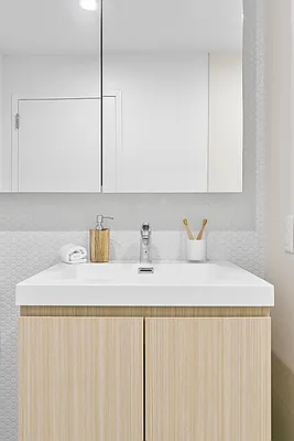 Rented by Corcoran | media 21