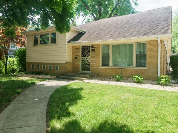 1711 187th St, Homewood, IL 60430