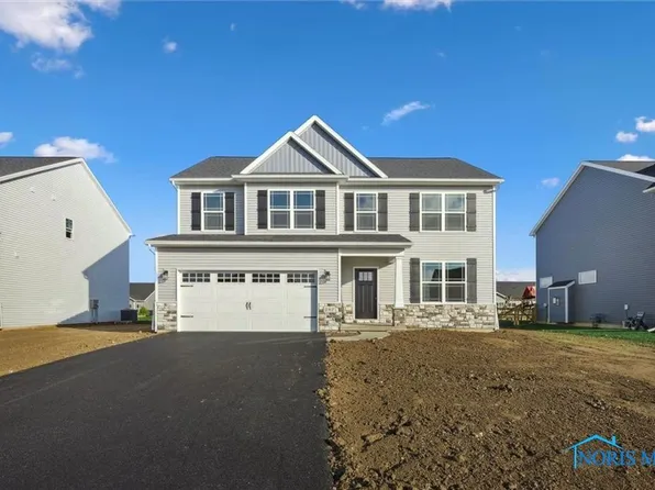 147 Bentley Dr, Perrysburg, OH 43551