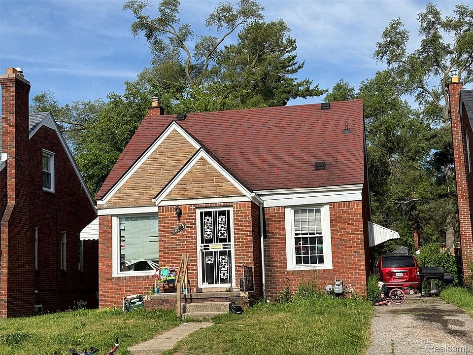 1st image of 18915 Hamburg St