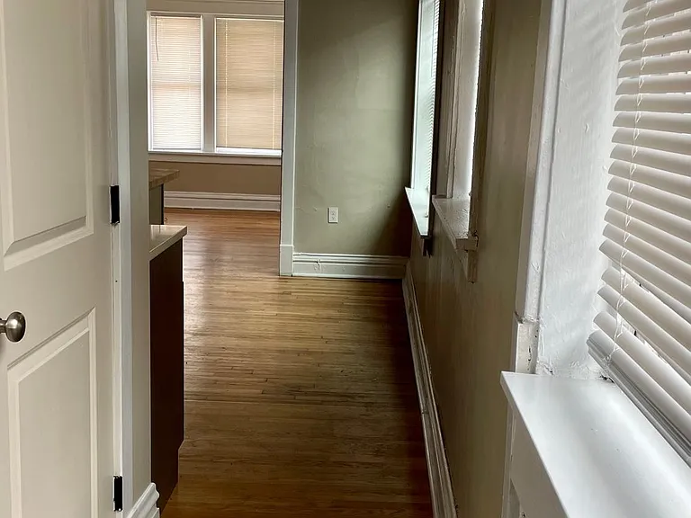 4126 McRee Ave #2E — Photo 8