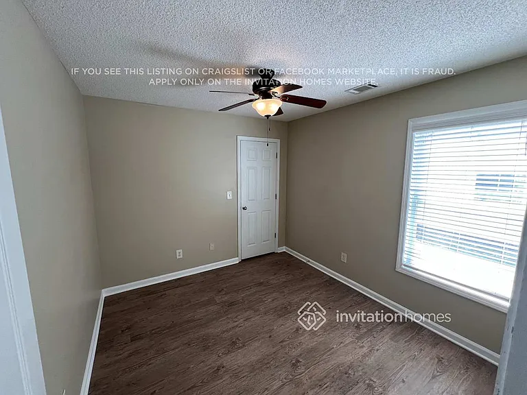 3786 Pine Village Pl — Photo 10