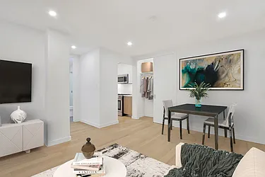 Rented by Brighton Management