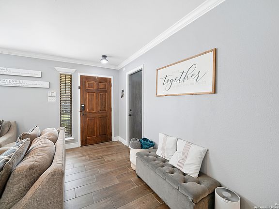 3rd image of 10627 N SHAENRIDGE