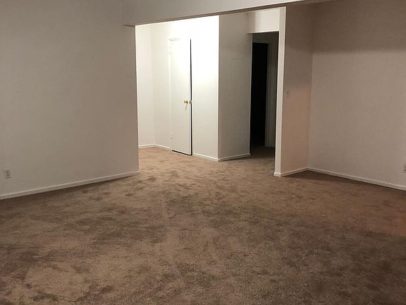 4th image of 50 Fleetwood Ave APT 2C