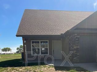 606 Easton Dr APT A, Webb City, MO 64870