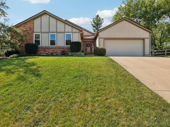 2067 Knightsbridge Dr, Cincinnati, OH 45244