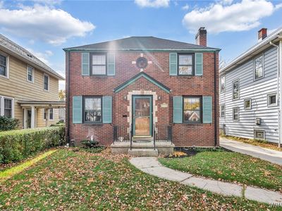 31 E Girard Blvd, Buffalo, NY, 14217