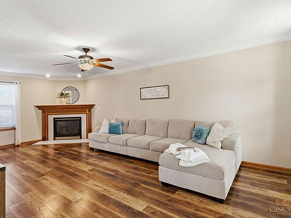 5th image of 358 Stone Ridge Ln