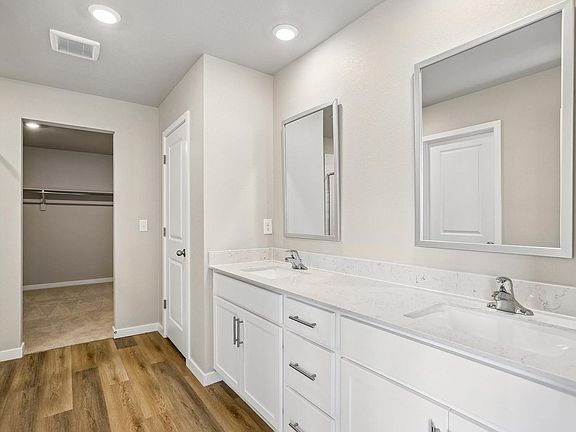 5th image of 193 Equine Rd