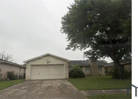 1st image of 2302 Treadslow Ln