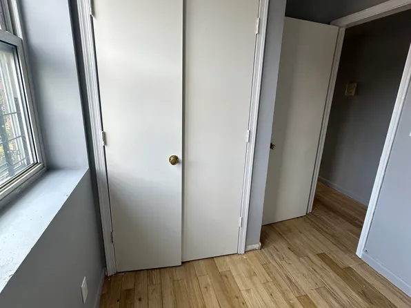 807 Barbey Street image 15 of 27