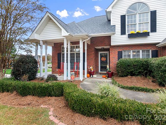 2nd image of 2305 Pinefield Ct