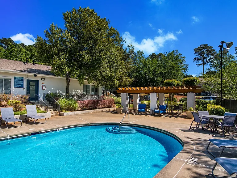 Dunwoody Pointe — Photo 9