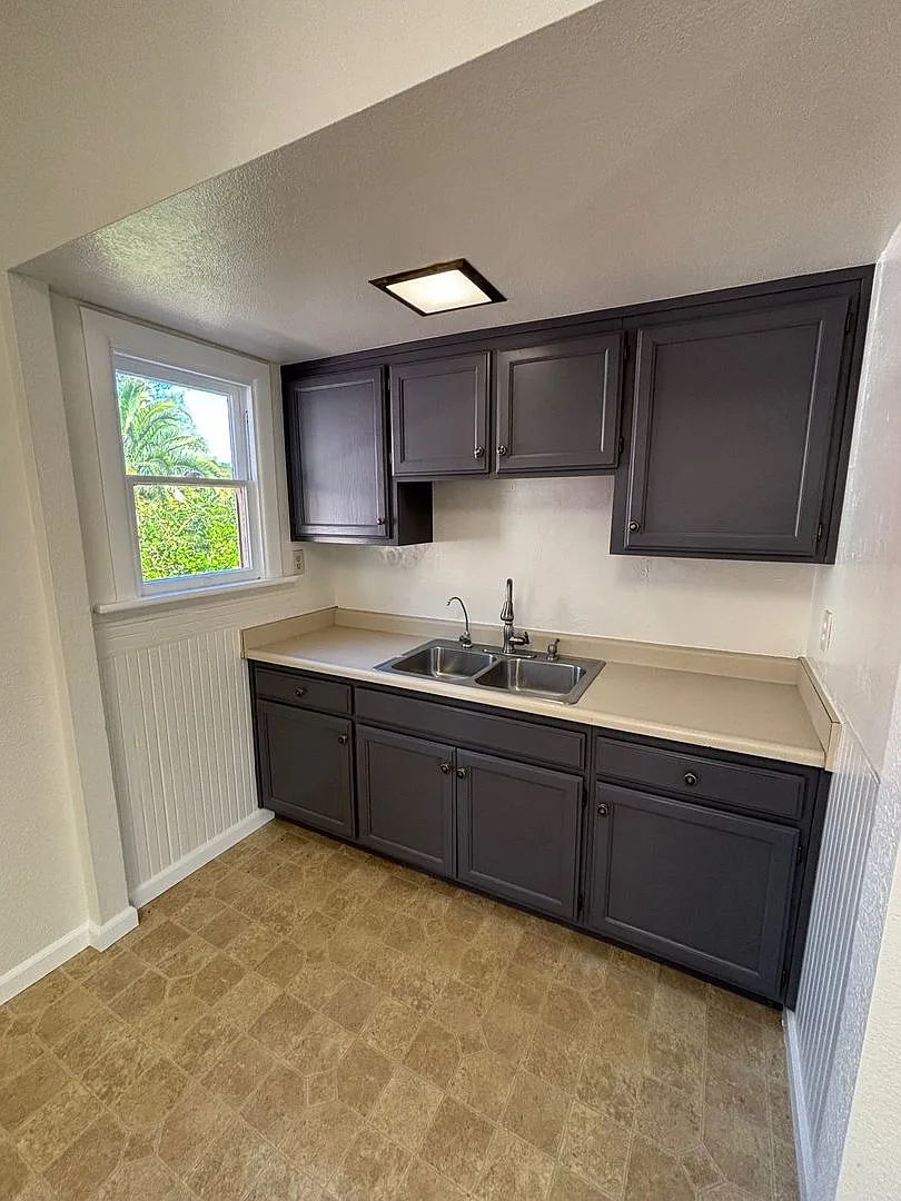 720 Beaver Street — Photo 4