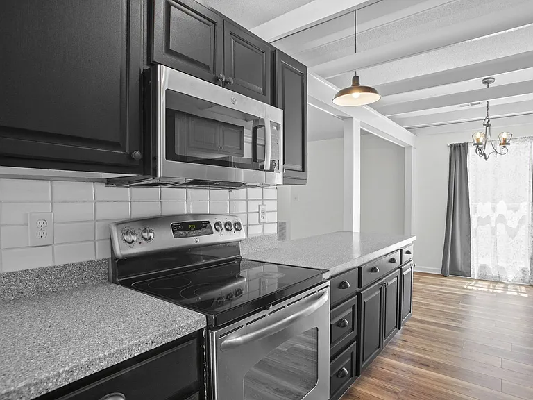 620 Shadowridge Rd — Photo 12