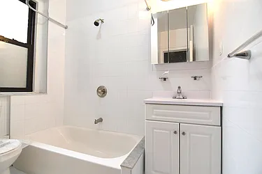 Rented by Manhattan Spaces