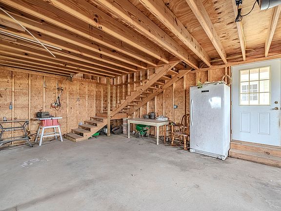 29th image of this home