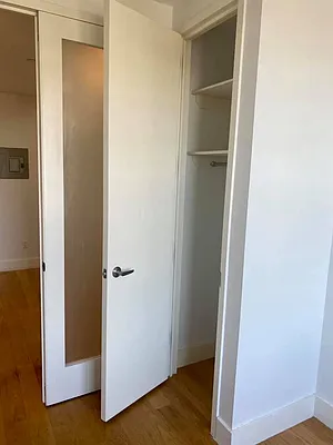 Rented by Lodger Corp | media 7