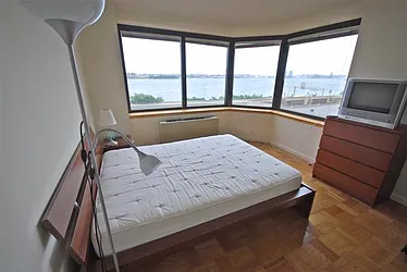 Rented by Luxury Habitat
