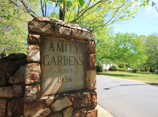 1742 Seifert Cres, Charlotte, NC 28205