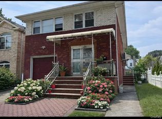 85-60 261ST Street, Floral Park, NY