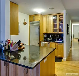 Rented by Bouklis Group